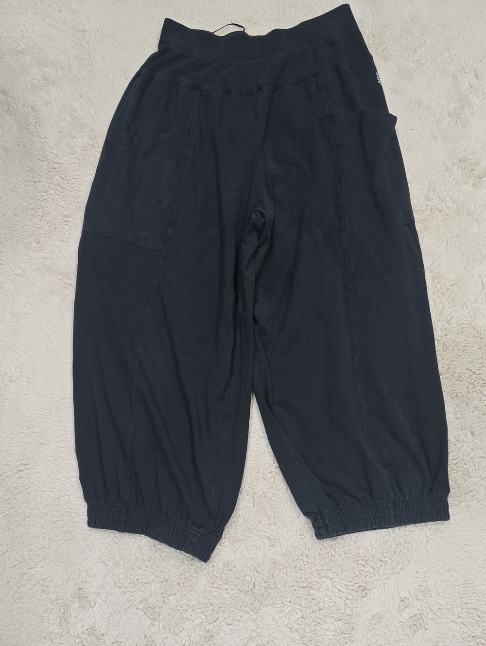 Black Relaxed Fit Elastic Hem Pants